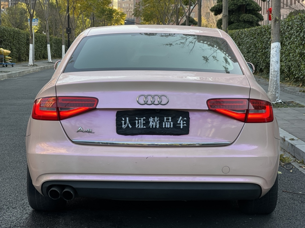 奧迪 奧迪A4L  2016款 35 TFSI 自動(dòng)標(biāo)準(zhǔn)型圖片