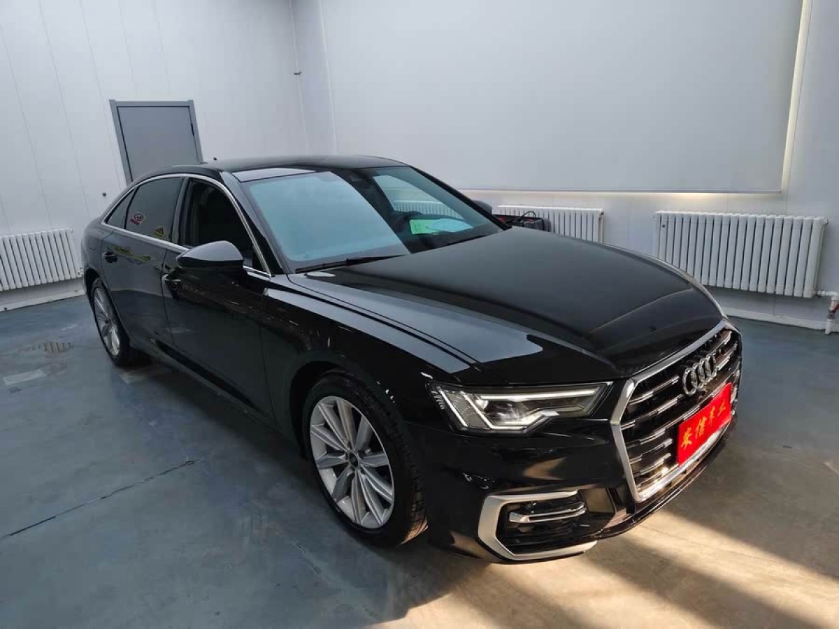 奧迪 奧迪A6L  2023款 改款 45 TFSI 臻選動(dòng)感型圖片