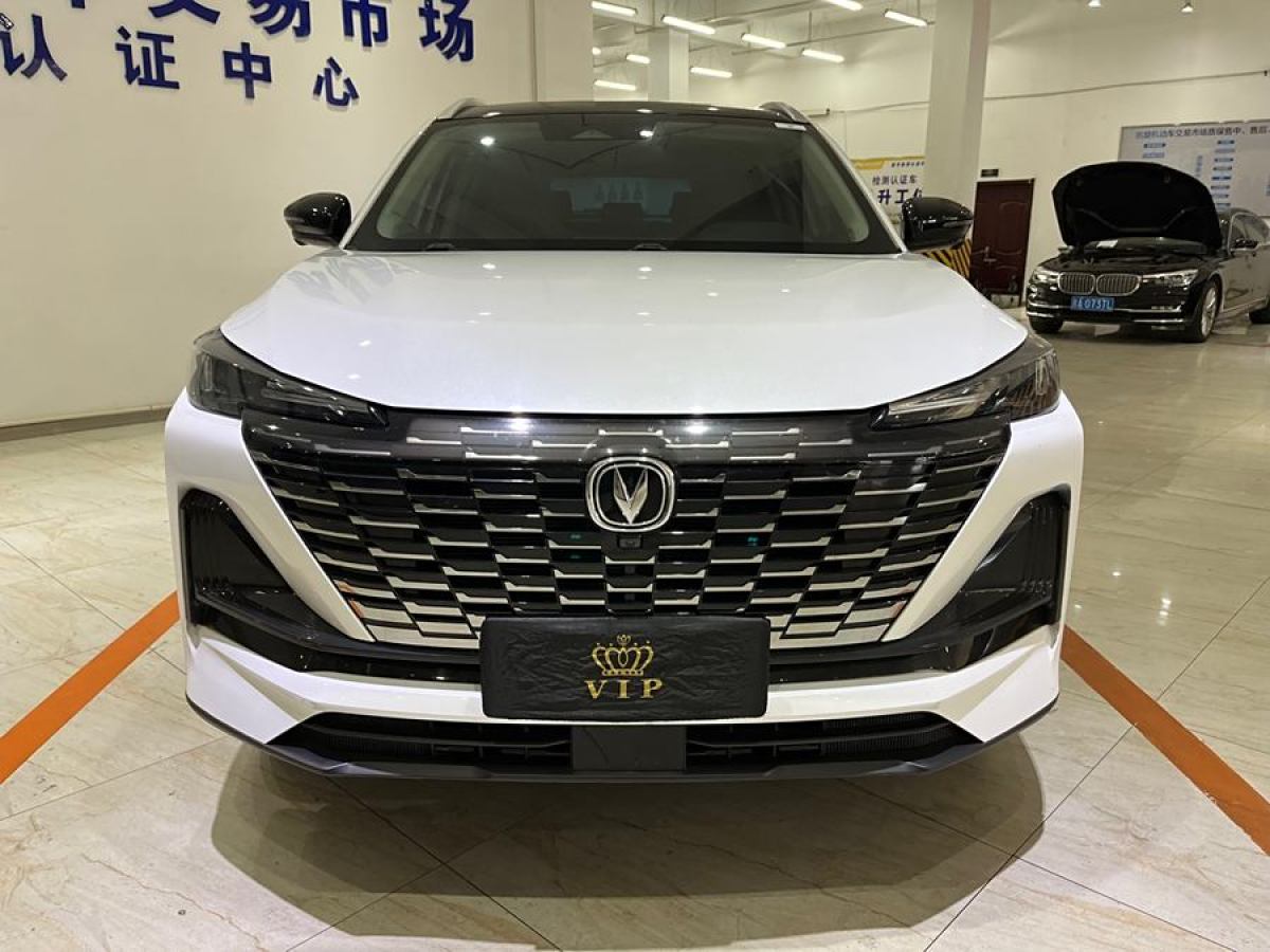 長(zhǎng)安 CS55 PLUS  2022款 第二代 1.5T DCT領(lǐng)航型圖片