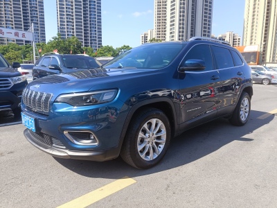 2019年8月 Jeep 自由光 2.0T 两驱智享版 国VI图片