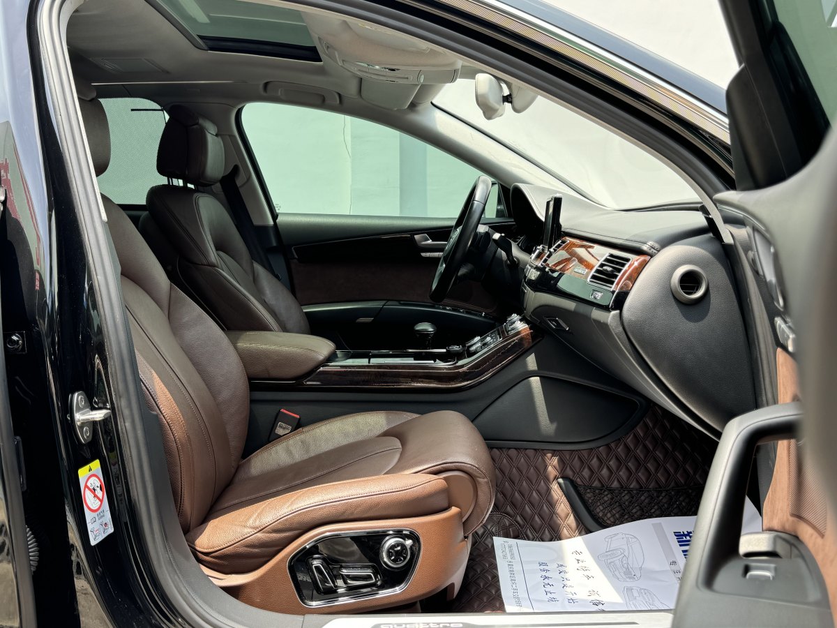 2017年5月奧迪 奧迪A8  2016款 A8L 45 TFSI quattro時尚型