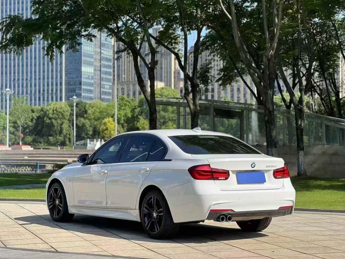 寶馬 寶馬3系  2019款 320Li xDrive 2.0T 時(shí)尚型圖片
