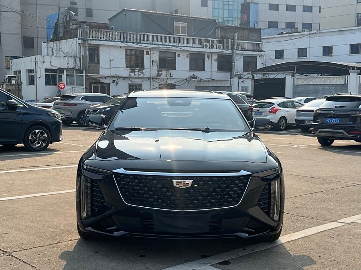 凱迪拉克 CT6  2023款 28T 尊貴型圖片