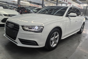 奥迪A4L 奥迪 35 TFSI 自动标准型