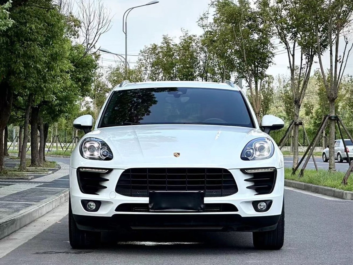 2018年01月保時(shí)捷 Macan  2017款 Macan 2.0T