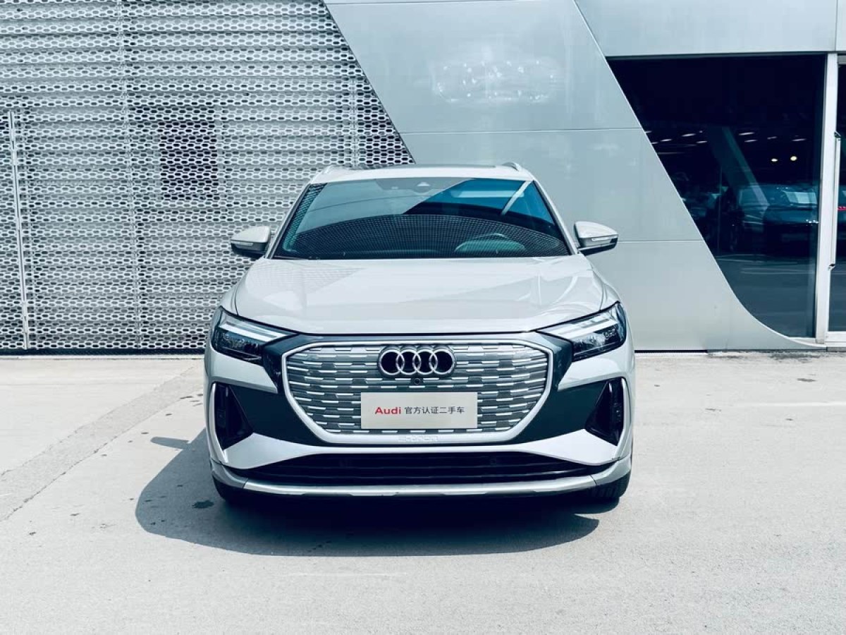 奧迪 奧迪Q4 e-tron  2023款 40 e-tron 創(chuàng)行版圖片