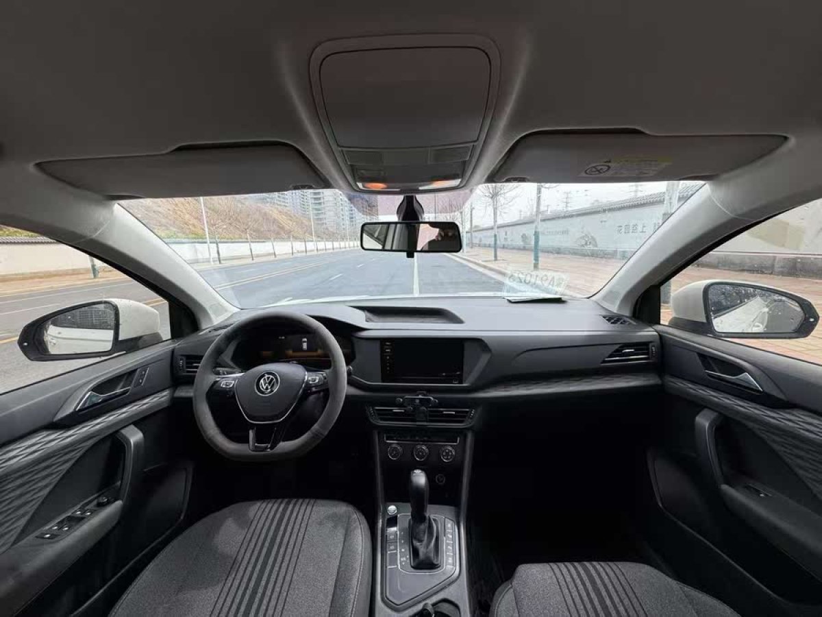 大眾 途岳  2022款 280TSI 兩驅(qū)豪華版圖片