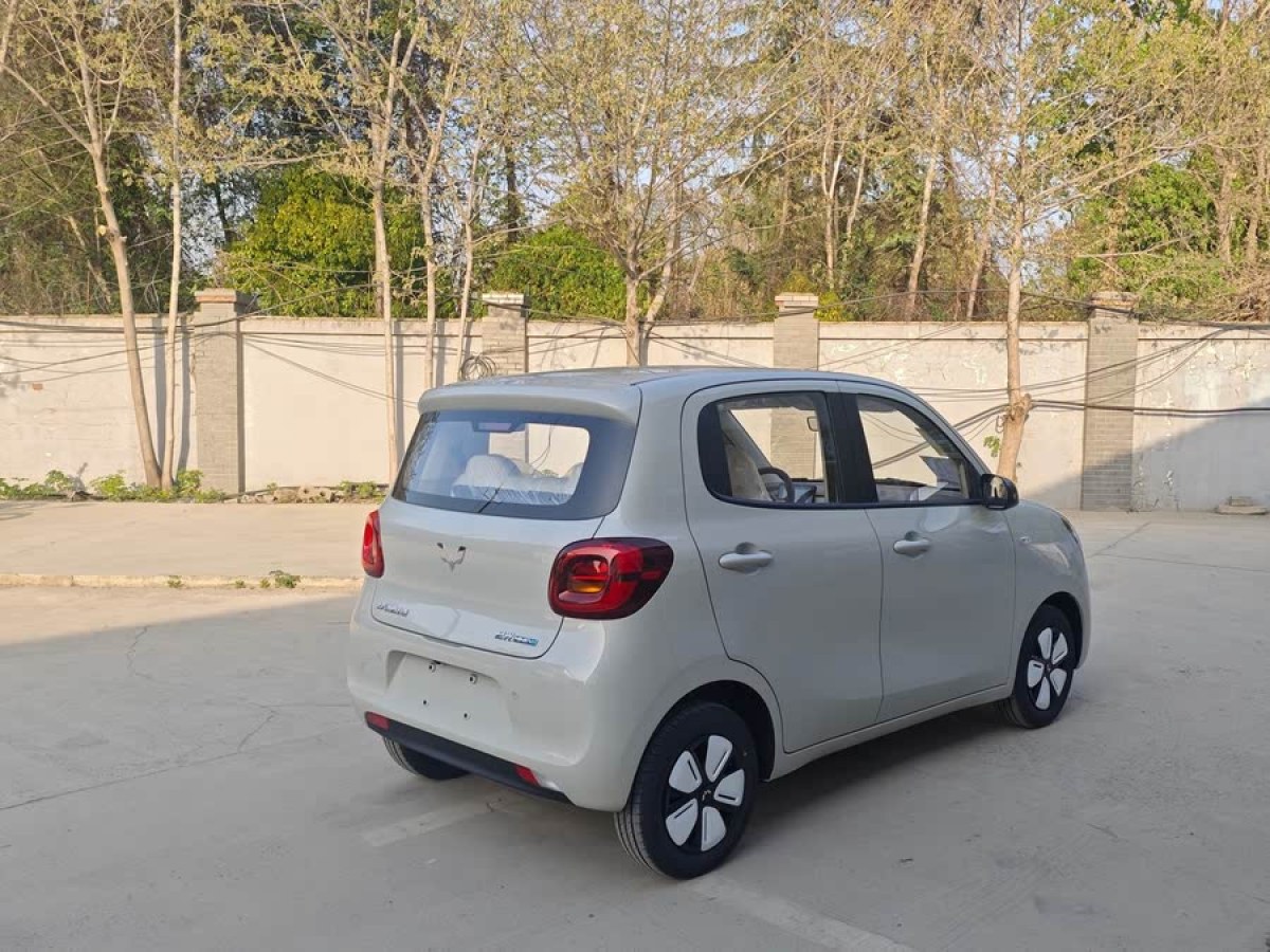 五菱 宏光MINIEV  2025款 四門版 進階款圖片