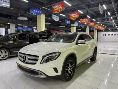奔馳 奔馳GLA  2016款 GLA 220 4MATIC 時(shí)尚型圖片