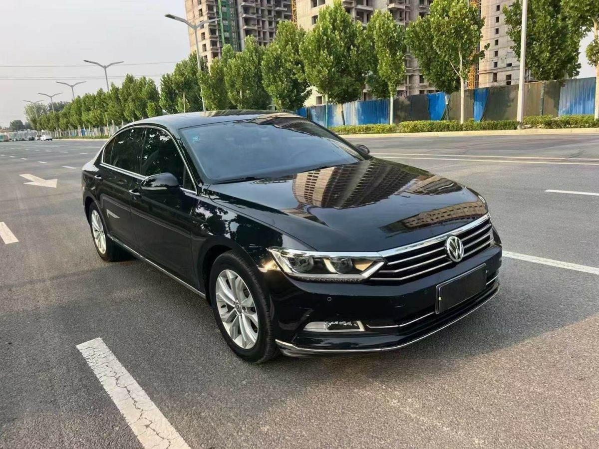 大眾 邁騰  2017款 280TSI DSG 領(lǐng)先型圖片