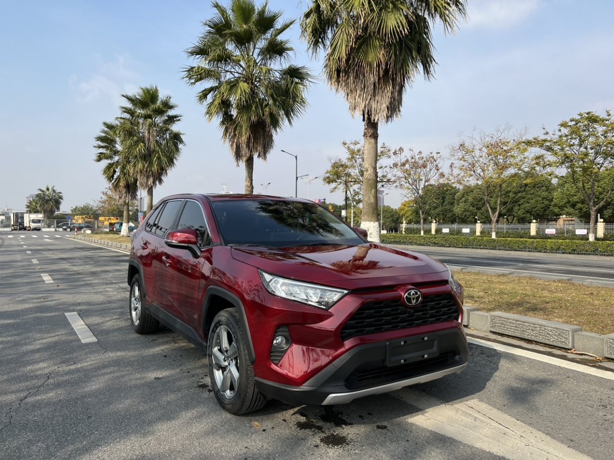 【嘉興二手車】2022年1月_二手豐田 rav4榮放 2021款 2.