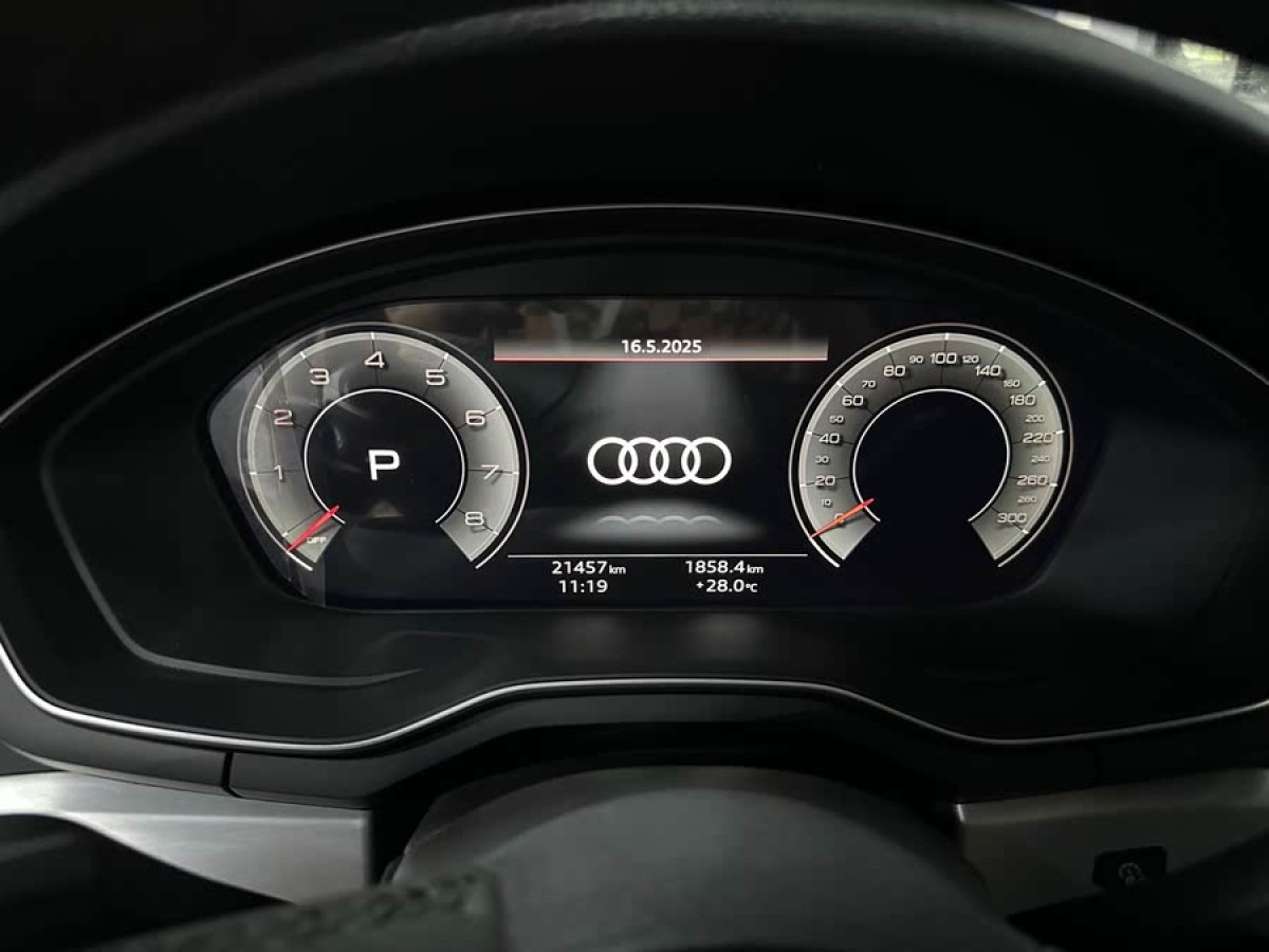 奧迪 奧迪A4L  2022款 40 TFSI 時(shí)尚動(dòng)感型圖片
