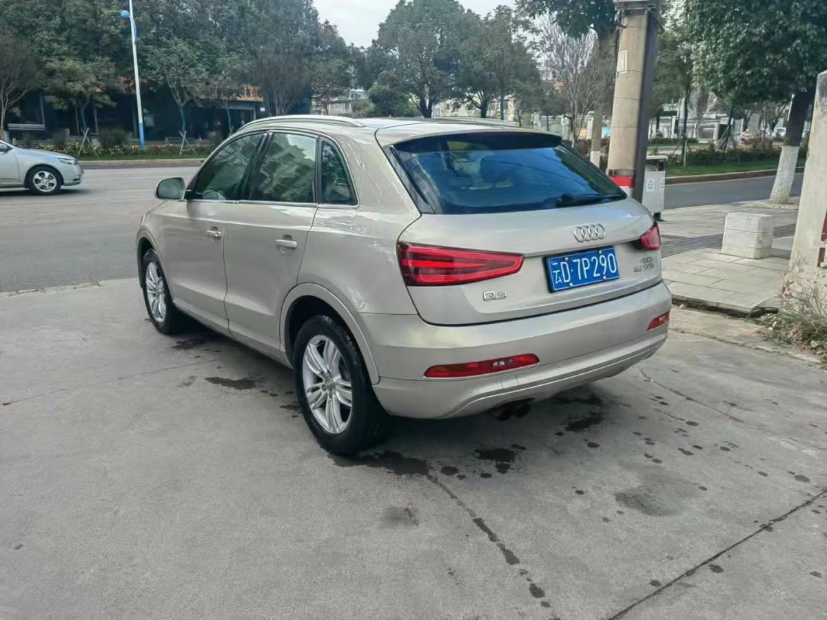 奧迪 奧迪Q3  2014款 Q3 1.4T 30TFSI 手動(dòng)標(biāo)準(zhǔn)型圖片