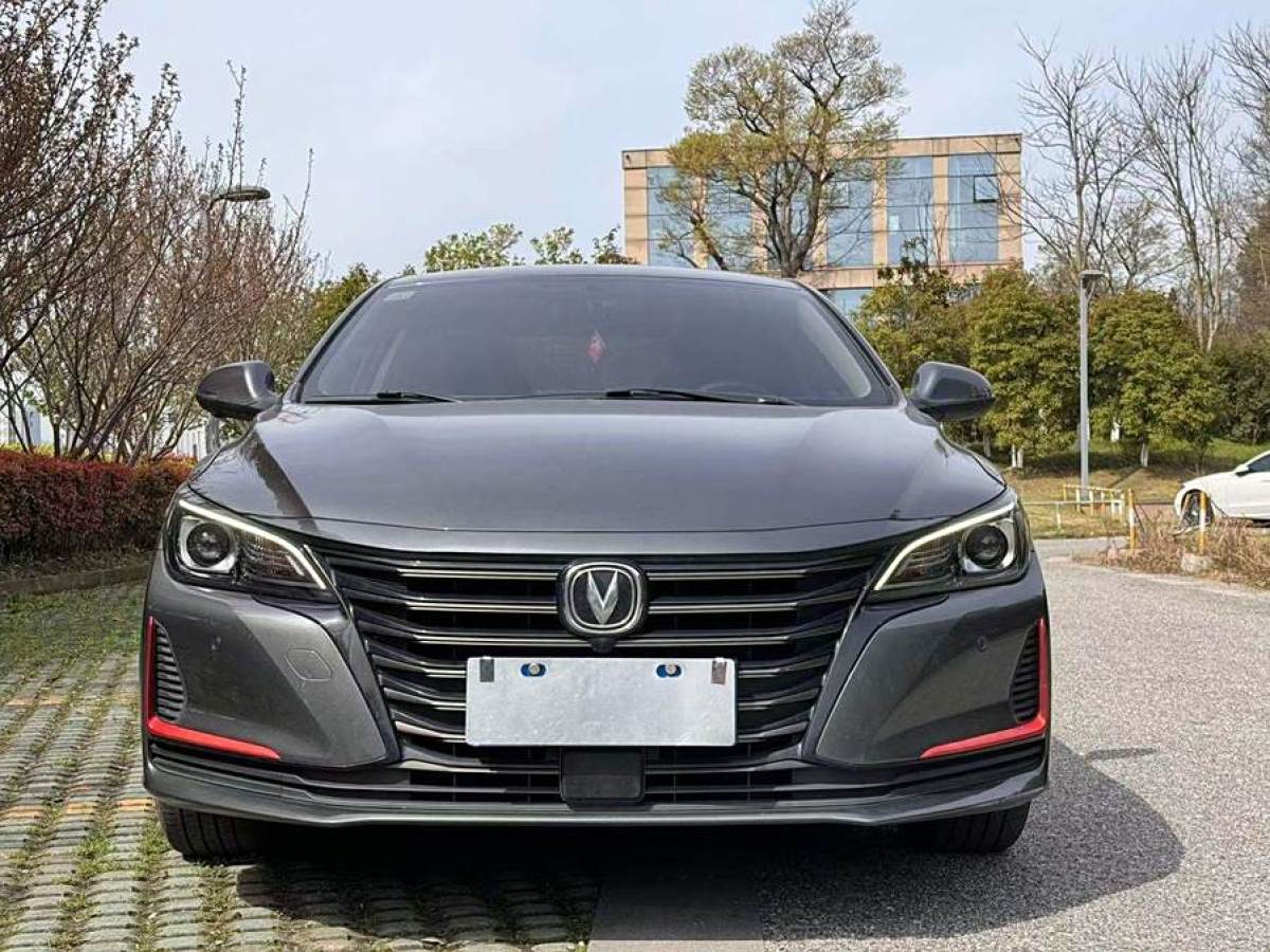 長(zhǎng)安 銳程CC  2021款 藍(lán)鯨版 1.5T DCT精英型圖片