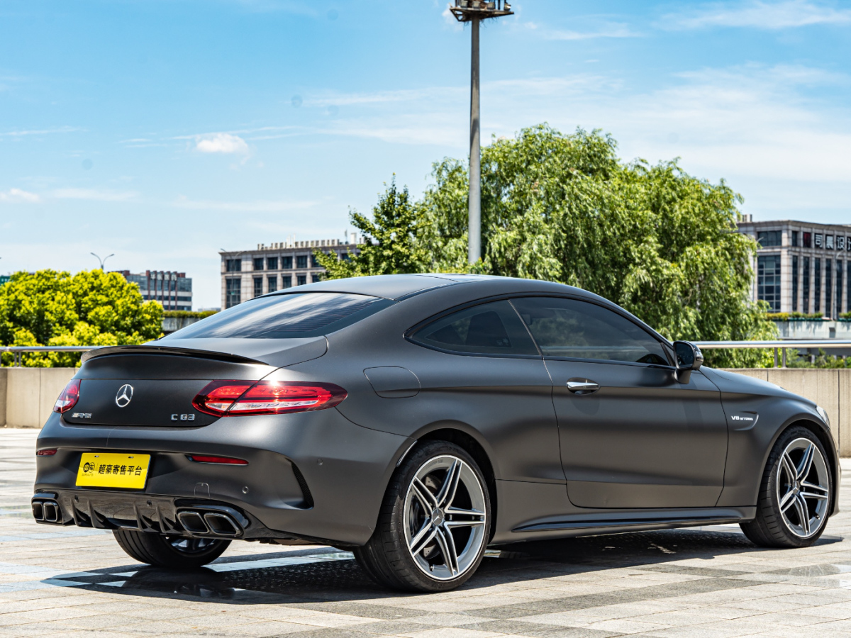 奔馳 奔馳C級(jí)AMG  2021款 AMG C 63 轎跑車(chē)圖片