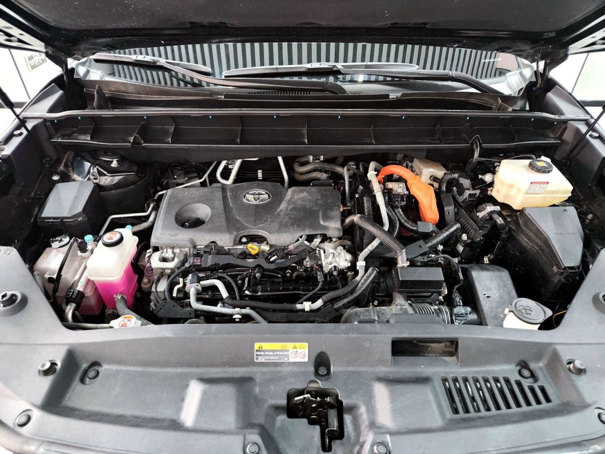 丰田 汉兰达  2022款 双擎 2.5L 四驱尊贵版 7座图片