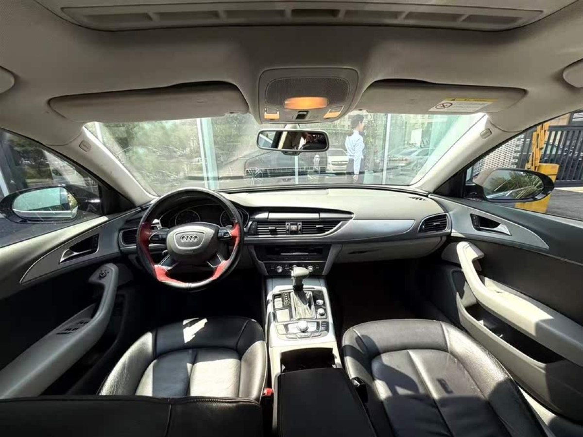奧迪 奧迪A6L  2014款 TFSI 標(biāo)準(zhǔn)型圖片