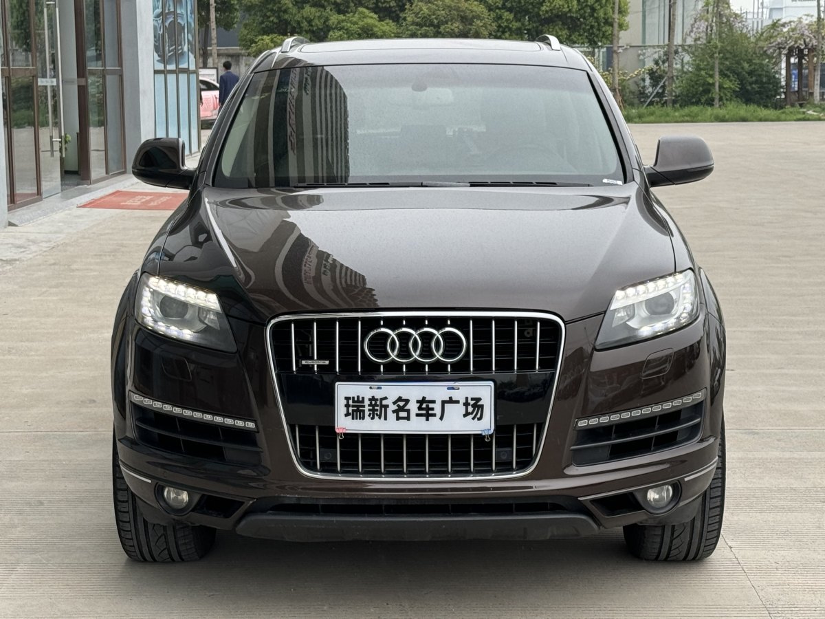 2013年3月奥迪 奥迪Q7  2014款 35 TFSI 运动型