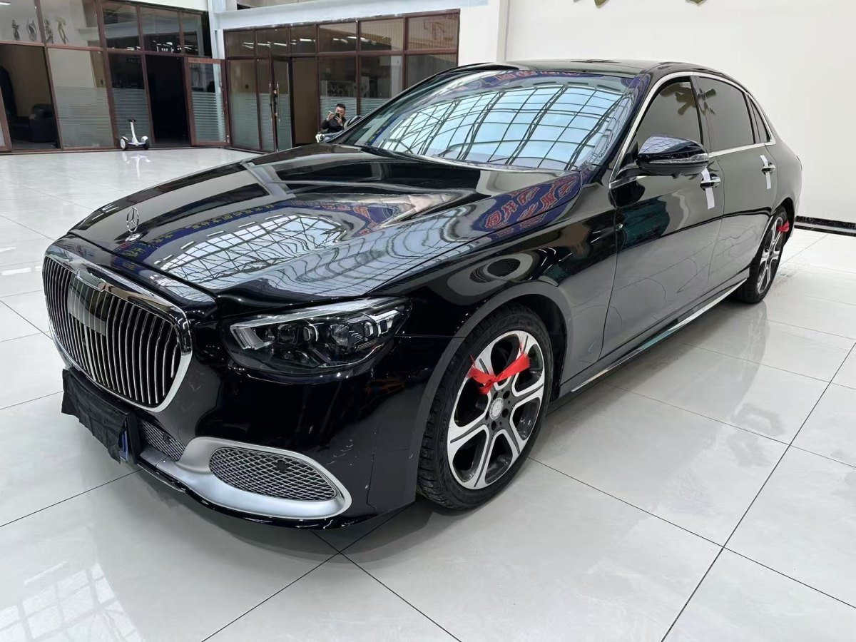 奔馳 奔馳E級(jí)  2022款 改款 E 300 L 時(shí)尚型圖片