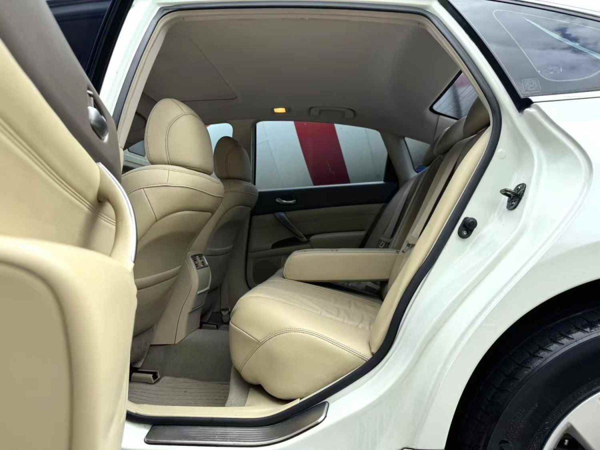 日產(chǎn) 天籟  2012款 2.0L XL智享版圖片