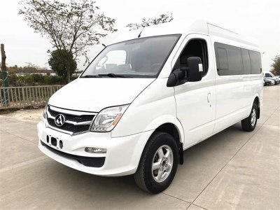 2017年11月 上汽大通 V80 2.5T 6擋手動傲運(yùn)通國V長軸中頂6-10座圖片