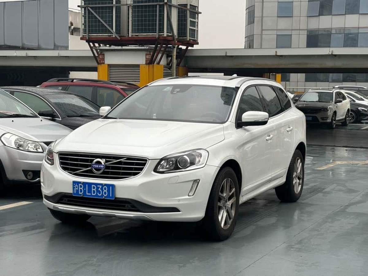 沃爾沃 XC60  2017款 T5 AWD 智進(jìn)版圖片