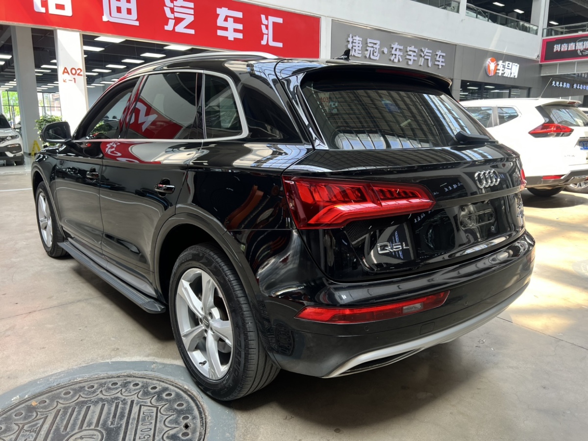 奧迪 奧迪Q5L  2018款 40 TFSI 榮享進取型圖片