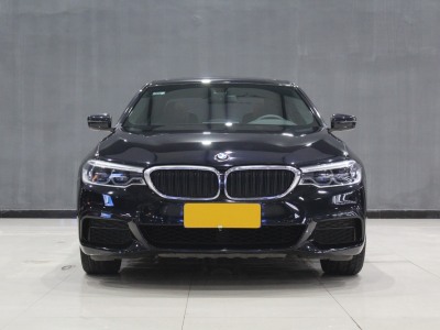 2019年10月 寶馬 寶馬5系 530Li xDrive M運(yùn)動(dòng)套裝圖片