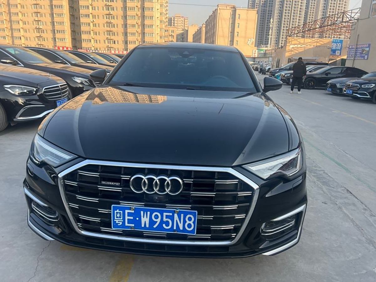 奧迪 奧迪A6L  2023款 改款 45 TFSI quattro 臻選動感型圖片