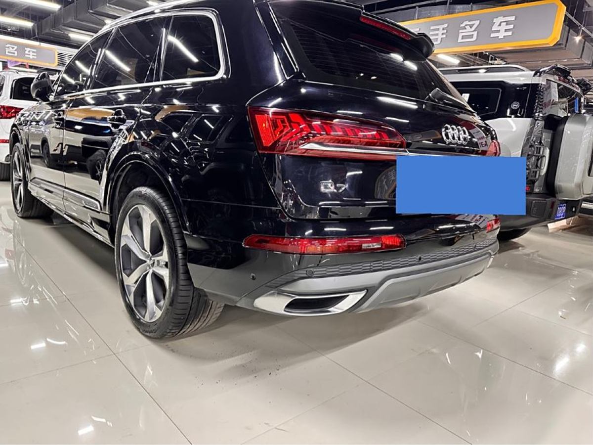 奧迪 奧迪Q7  2024款 55 TFSI quattro S line尊貴型圖片