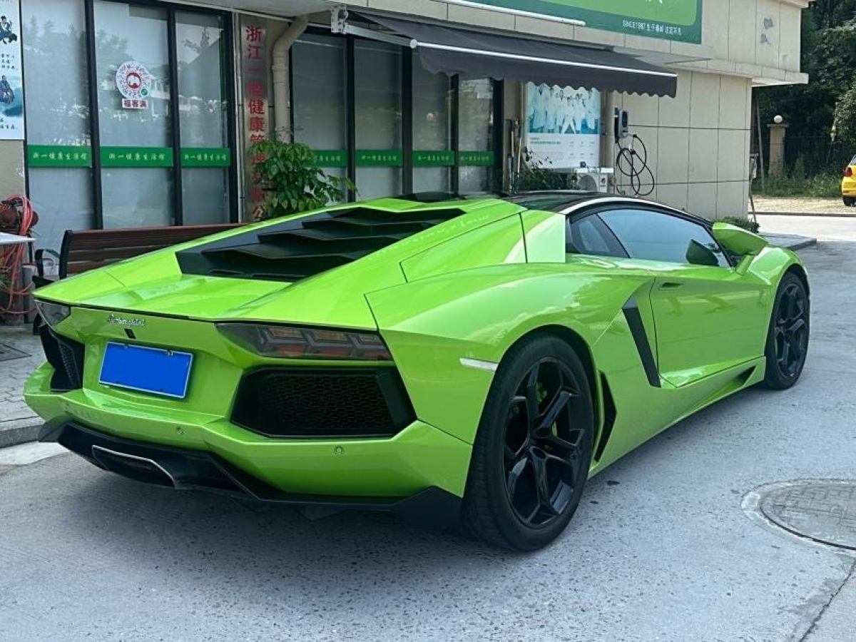 蘭博基尼 Aventador  2013款 LP 700-4 Roadster圖片