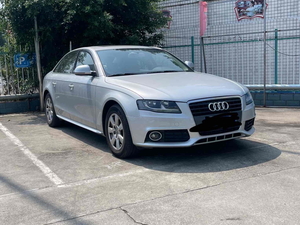 奥迪 奥迪A4L  2009款 2.0 TFSI 标准型图片