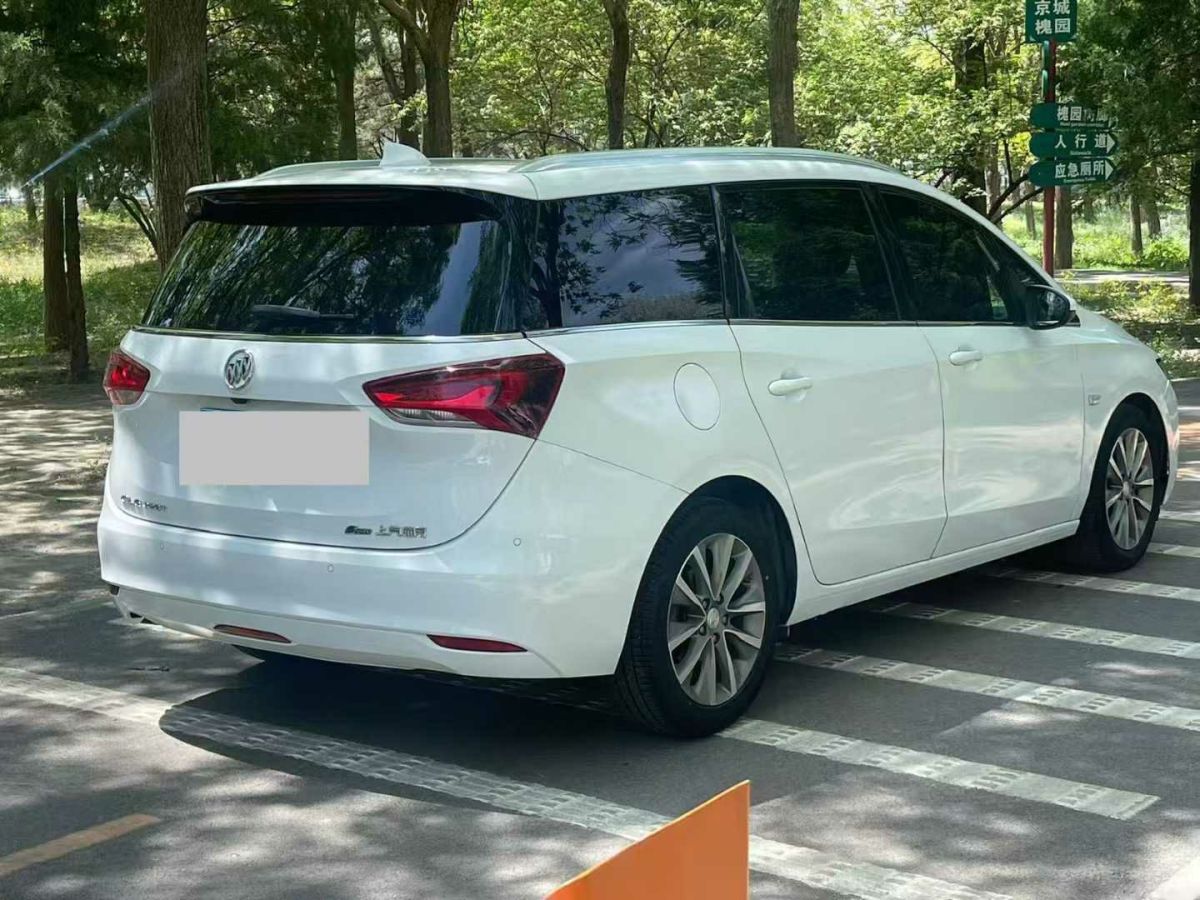 別克 GL6  2021款 323T 輕混動(dòng)互聯(lián)精英型圖片