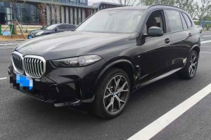 寶馬X5 寶馬 xDrive 30Li 尊享型M運動套裝