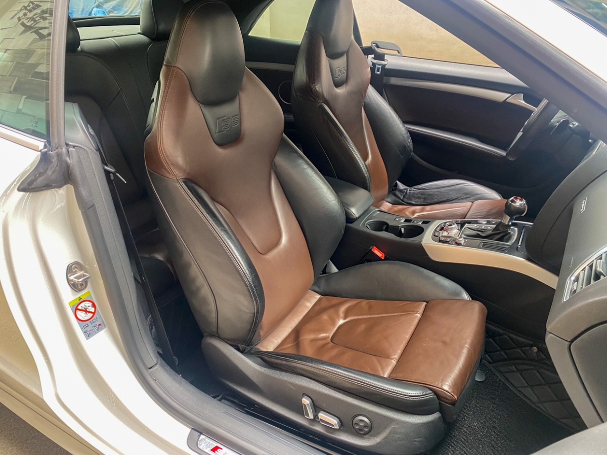 奧迪 奧迪S5  2012款 S5 3.0T Cabriolet圖片