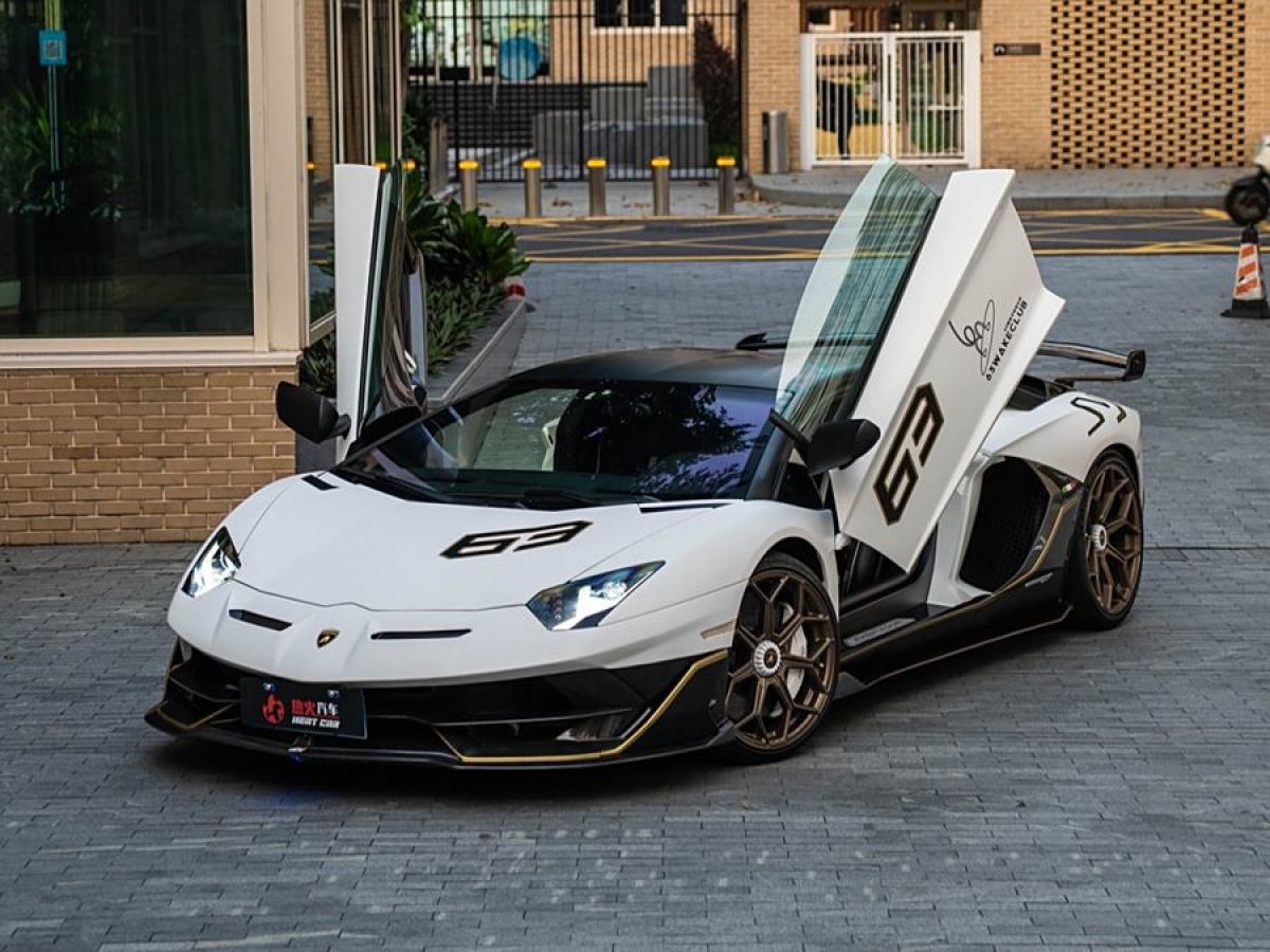 蘭博基尼 Aventador  2013款 LP 700-4 Roadster圖片