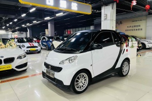 fortwo smart 1.0 MHD 硬頂冰炫特別版