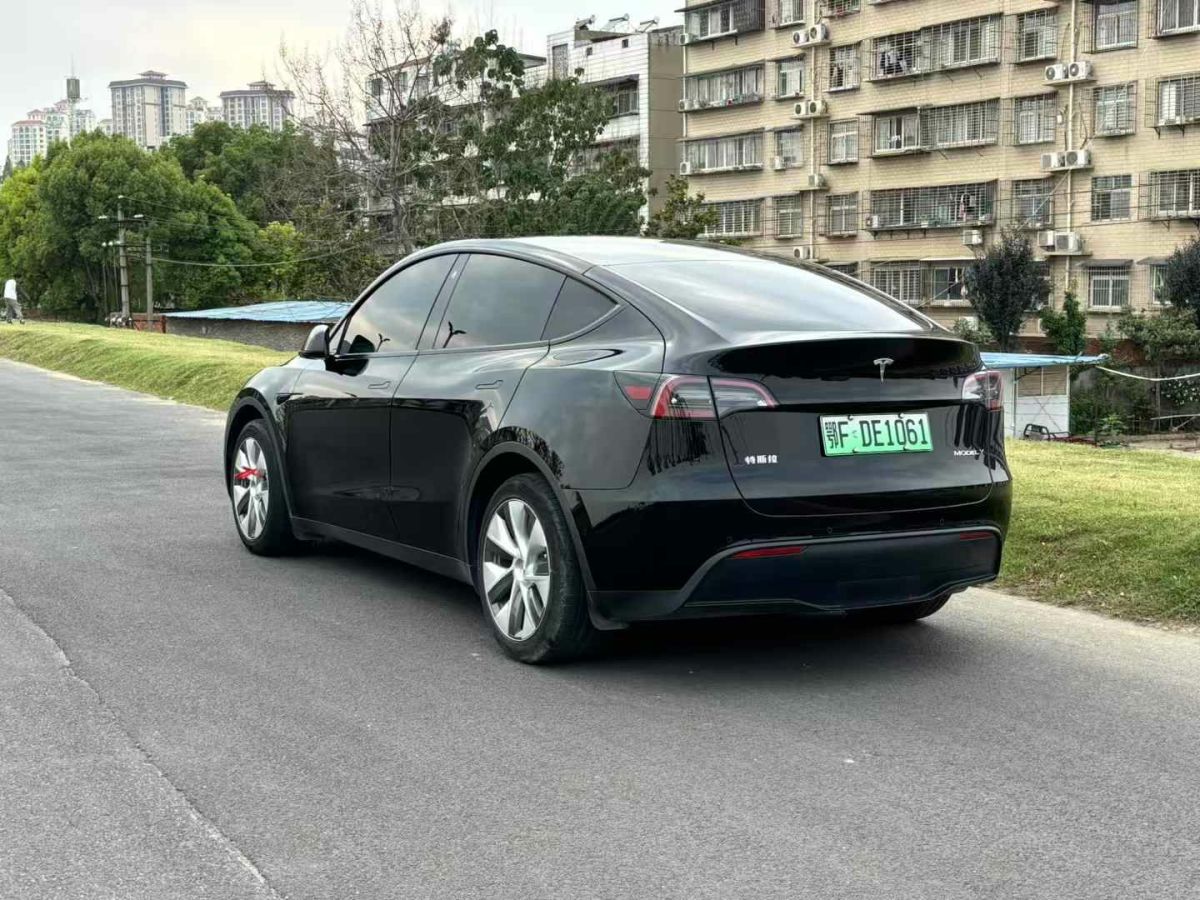 特斯拉 Model S  2023款 三電機全輪驅(qū)動 Plaid版圖片