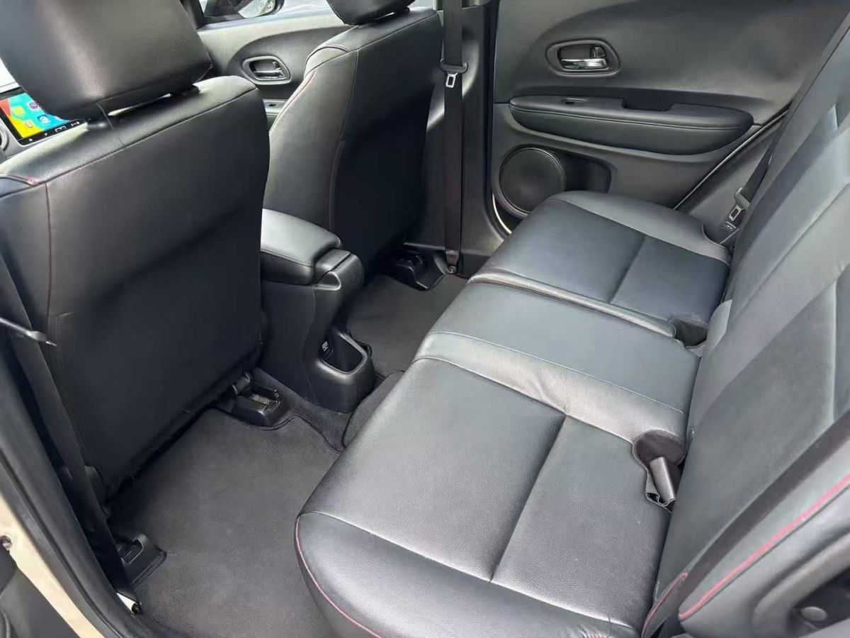 本田 CR-V  2019款 2.0L CVT兩驅(qū)銳混動凈致版圖片