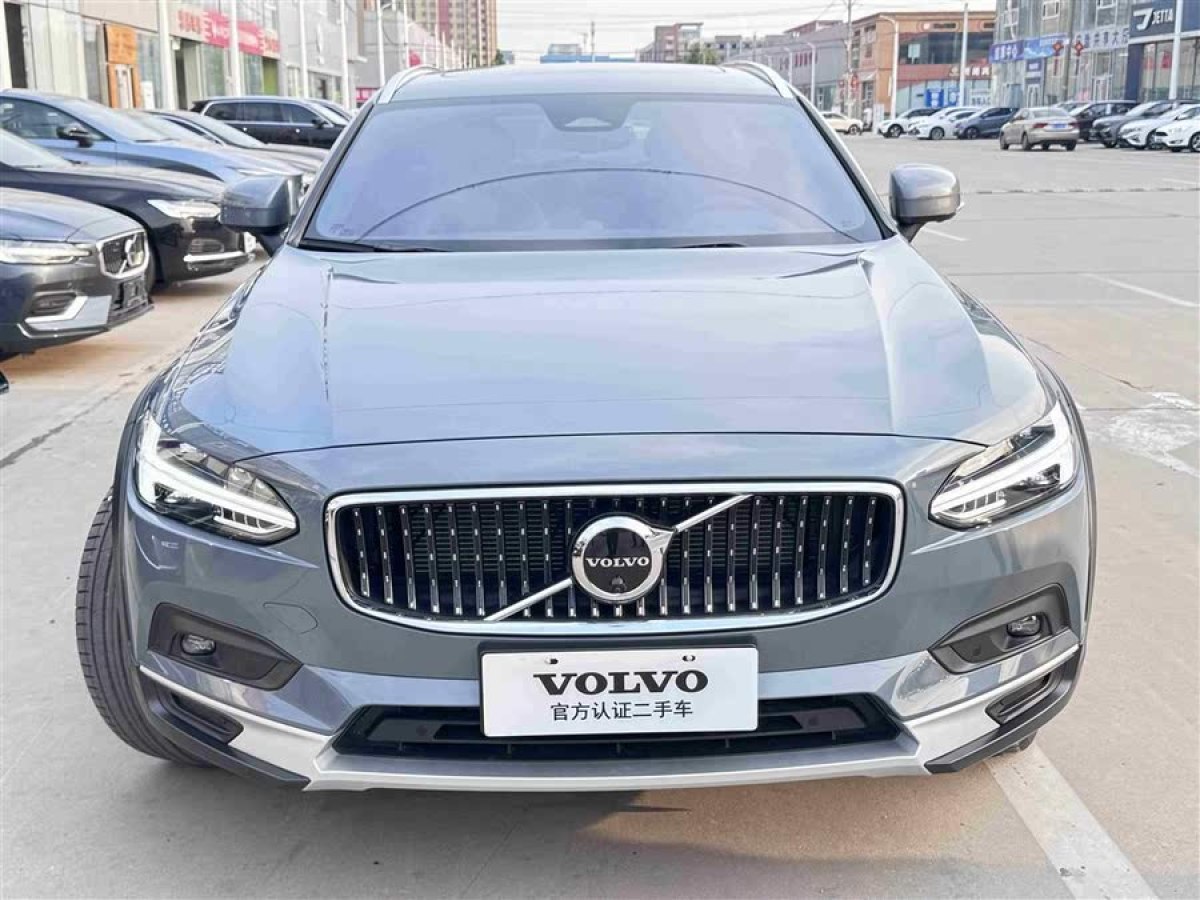 沃爾沃 V90  2023款 Cross Country B5 AWD 智尊版圖片