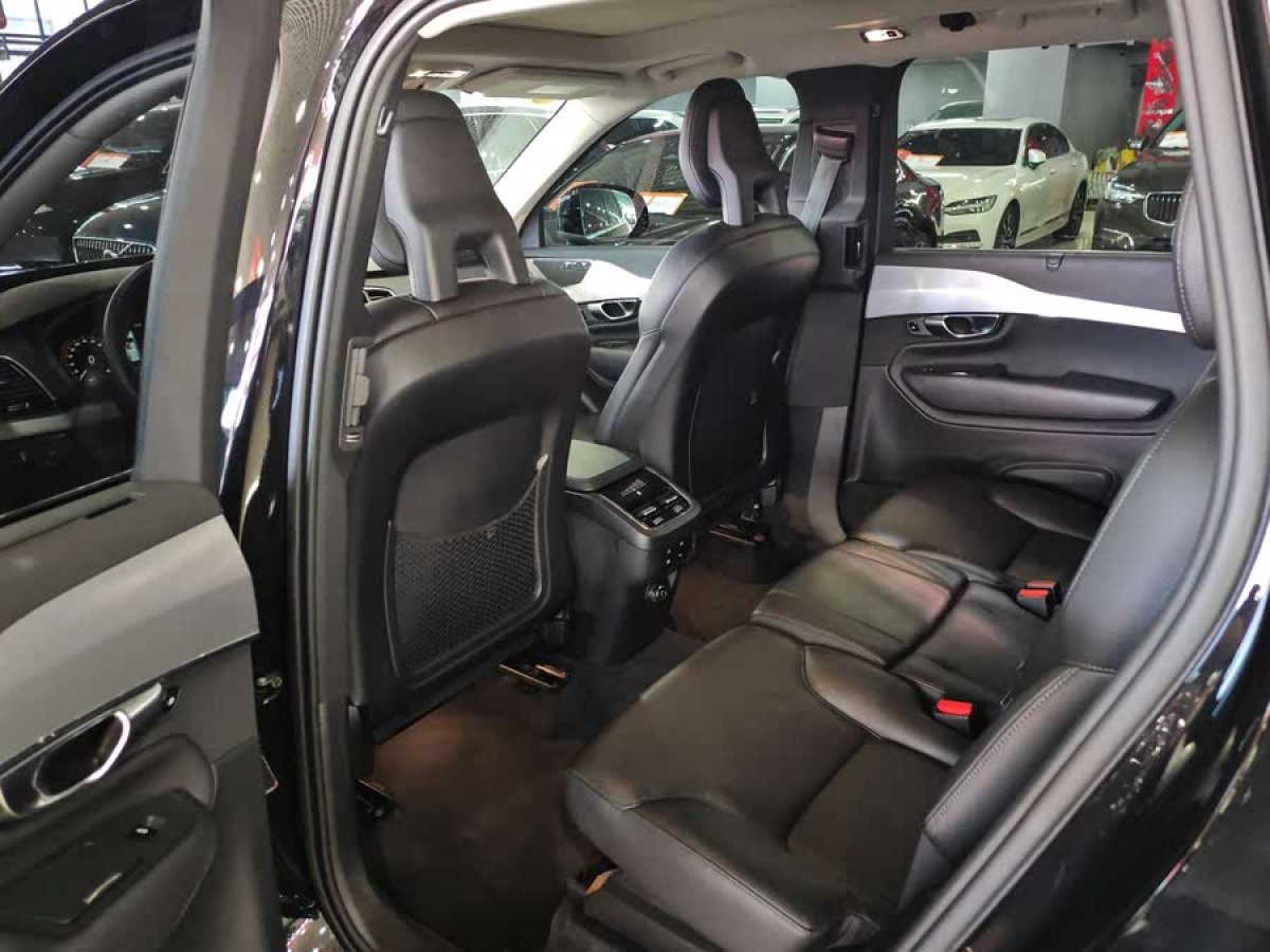 沃爾沃 XC90  2018款 T6 智逸版 7座圖片
