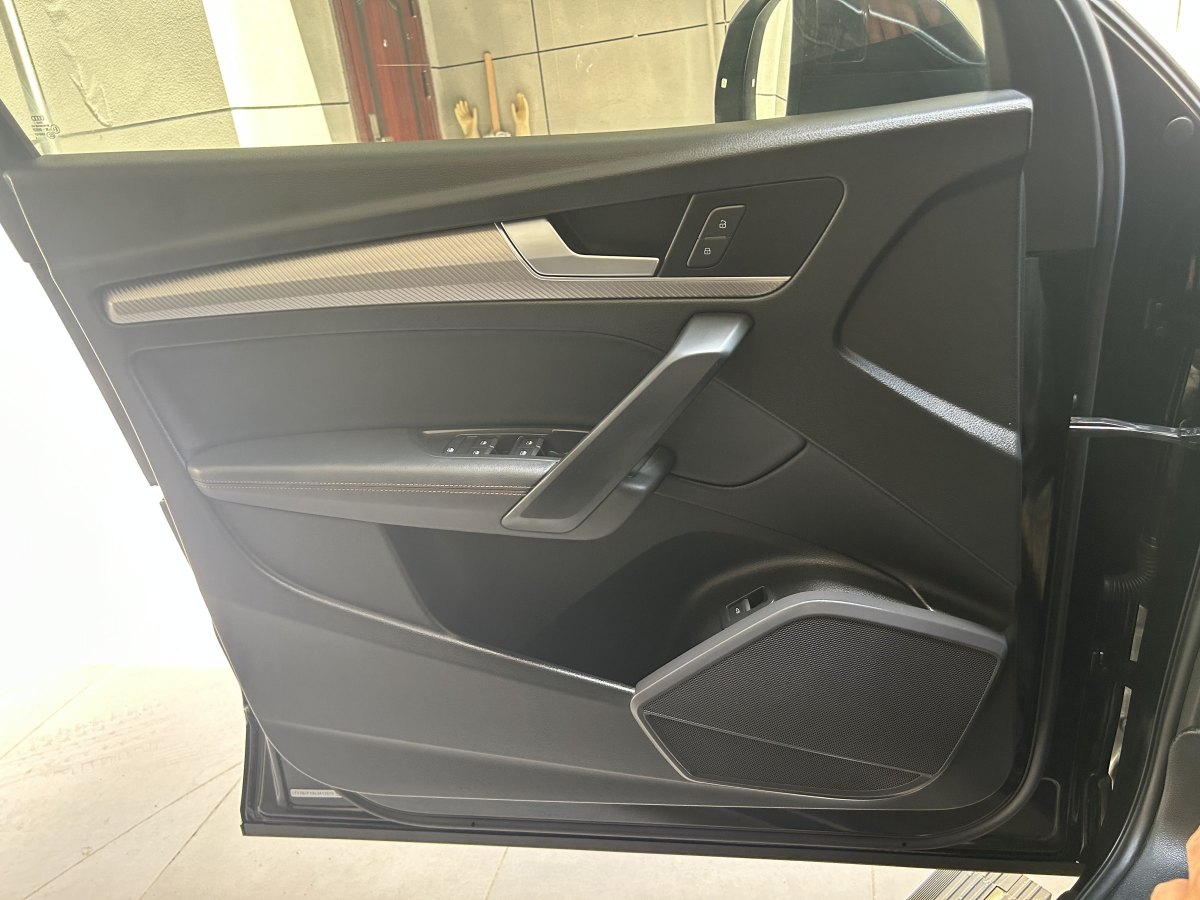 2020年7月奧迪 奧迪Q5L  2020款 45 TFSI 尊享時(shí)尚型