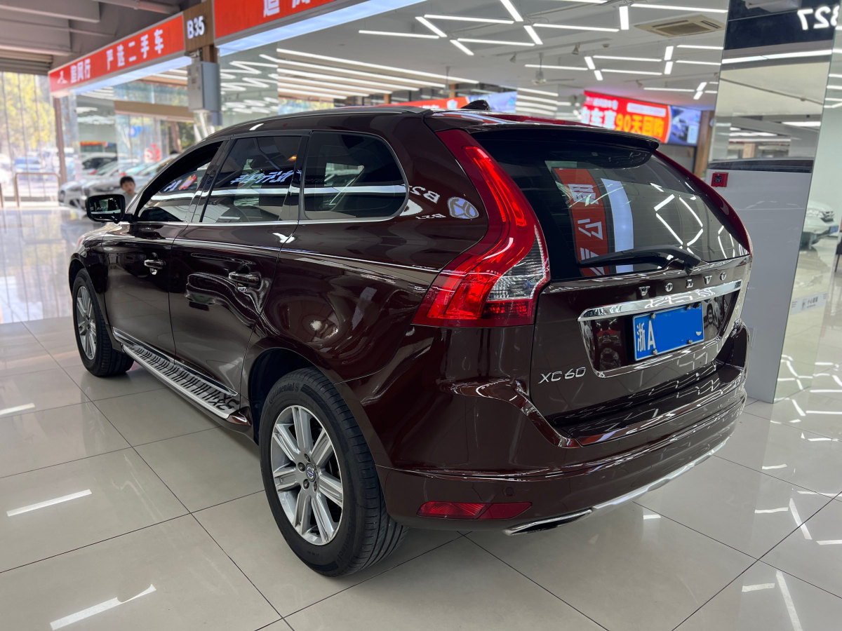 沃爾沃 XC60  2015款 T5 AWD 智遠(yuǎn)版圖片