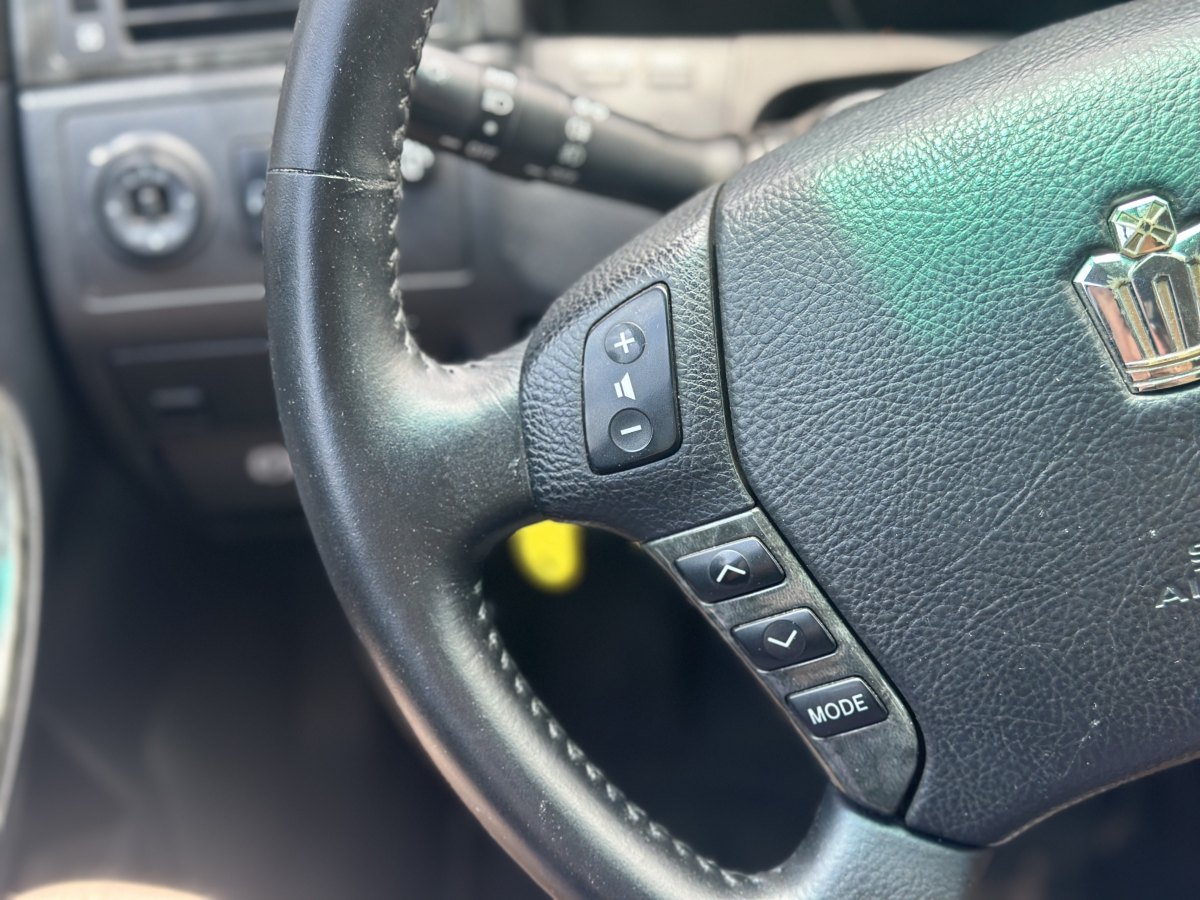 2005年4月豐田 皇冠  2005款 3.0L Royal Saloon