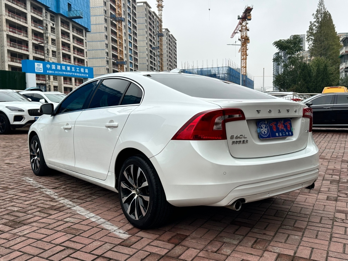 沃尔沃 S60L  2018款 T3 智进进取版图片