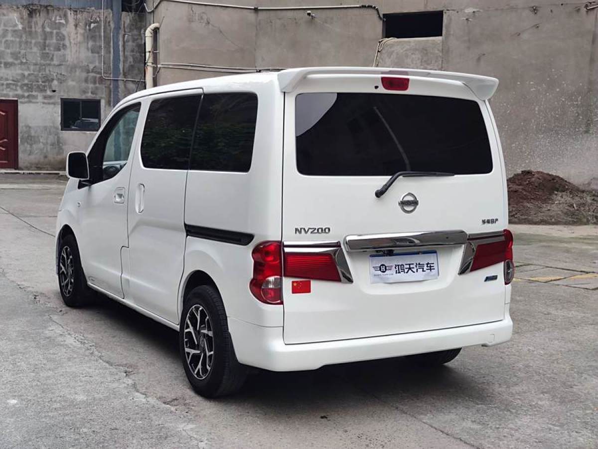 日產(chǎn) NV200  2018款 1.6L CVT尊享型圖片