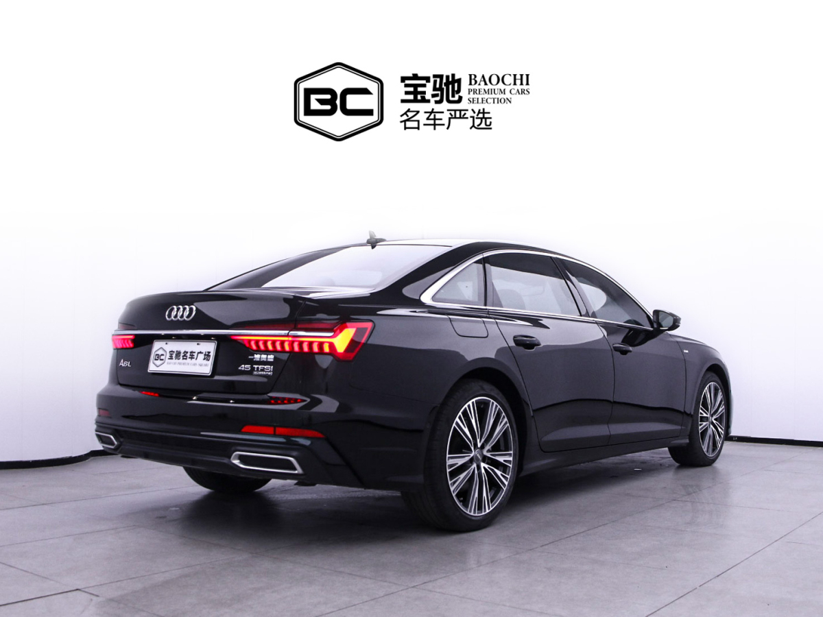 奧迪 奧迪A6L  2021款 45 TFSI quattro 臻選動(dòng)感型圖片