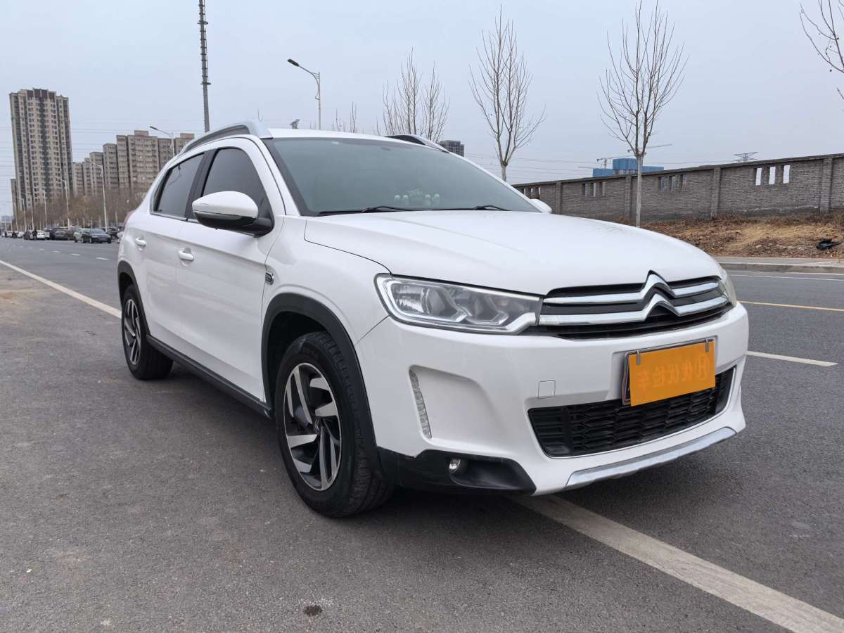 雪鐵龍 C3-XR  2015款 1.6L 手動(dòng)先鋒型圖片