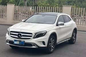 奔馳GLA 奔馳 GLA 220 4MATIC 時(shí)尚型