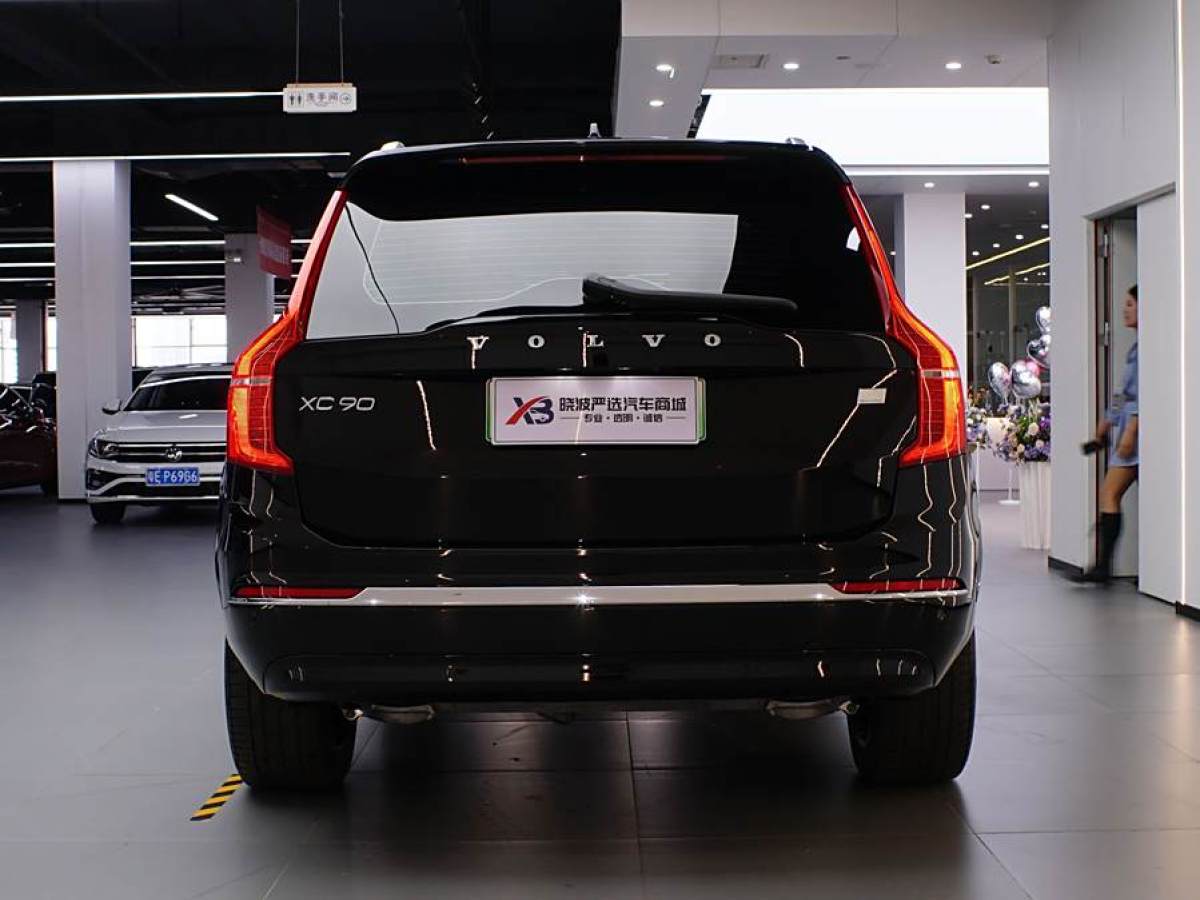 沃爾沃 XC90新能源  2023款 T8 RECHARGE 智尊豪華版 7座圖片